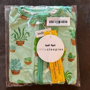 NIB succulents zippy